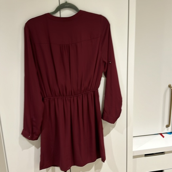 Wonderful burgundy dress (colour of the season!) lined with pockets. - Picture 3 of 3